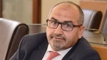 الحشيمي: مديرية التعليم العالي تربك الطلاب! الحشيمي: مديرية التعليم العالي تربك الطلاب!
