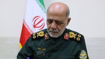 اللواء عبد اللهي: لا شيء يخفى عنا..وأي مساعدة للجيش الأميركي تعد مشاركة مع قواته العسكرية اللواء عبد اللهي: لا شيء يخفى عنا..وأي مساعدة للجيش الأميركي تعد مشاركة مع قواته العسكرية
