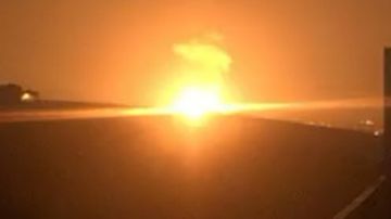 بالفيديو: الجيش الإسرائيلي يفجر نفقا في مجدل زون بالفيديو: الجيش الإسرائيلي يفجر نفقا في مجدل زون