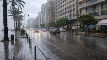 هل يودعنا آب بالأمطار؟ هل يودعنا آب بالأمطار؟