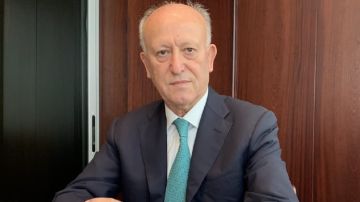 ريفي رحب باتفاقية مكة: آن الأوان لمنظومة إقليمية تحمي دولنا ريفي رحب باتفاقية مكة: آن الأوان لمنظومة إقليمية تحمي دولنا