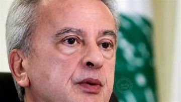 بعد 26 يوما من التوقيف أول لقاء عائلي لرياض سلامة بعد 26 يوما من التوقيف أول لقاء عائلي لرياض سلامة