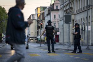 قتيل و5 جرحى في إطلاق نار خلال حفلة رقص بشمال سويسرا قتيل و5 جرحى في إطلاق نار خلال حفلة رقص بشمال سويسرا