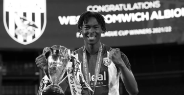 وفاة اللاعب البرتغالي كاسترو عقب انهياره خلال مباراة ودية وفاة اللاعب البرتغالي كاسترو عقب انهياره خلال مباراة ودية