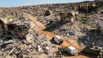 الخطة الجديدة والبديلة للادارة الامريكية في تفكيك الحزب وتقليص نفوذه هي اعمار المناطق الشيعية المنكوبة الخطة الجديدة والبديلة للادارة الامريكية في تفكيك الحزب وتقليص نفوذه هي اعمار المناطق الشيعية المنكوبة