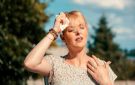 لماذا تزداد نوبات الـ Migraine في الصيف؟