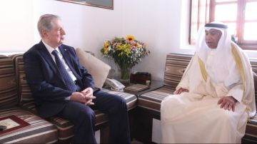 أمين الجميل بحث مع سفير الكويت في الأوضاع أمين الجميل بحث مع سفير الكويت في الأوضاع