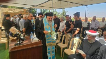 حجر أساس لبناء كنيسة الزيتونة العجائبية في بلدة السعيدة - بعلبك حجر أساس لبناء كنيسة الزيتونة العجائبية في بلدة السعيدة - بعلبك
