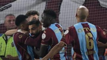 صلاح يهز شباك غلطة سراي بهدف عالمي صلاح يهز شباك غلطة سراي بهدف عالمي