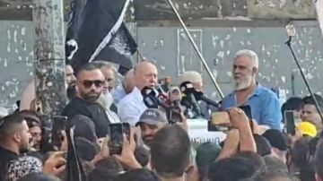 اعتصام في طرابلس رفضا للطعن بقانون العفو اعتصام في طرابلس رفضا للطعن بقانون العفو