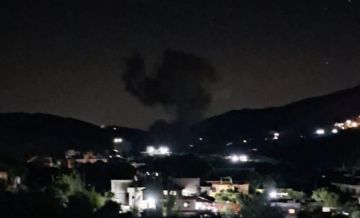 الجديد: 4 شهداء وجرحى في حصيلة أولية للغارات الاسرائيلية على النبطية وميفدون والرمادية بالجنوب وعين التينة بالبقاع الغربي الجديد: 4 شهداء وجرحى في حصيلة أولية للغارات الاسرائيلية على النبطية وميفدون والرمادية بالجنوب وعين التينة بالبقاع الغربي