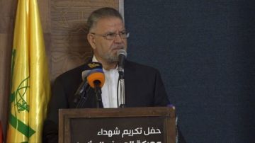 علي فياض: لقد آن الأوان لهذه السلطة أن تكف عن الرهانات الخاطئة علي فياض: لقد آن الأوان لهذه السلطة أن تكف عن الرهانات الخاطئة