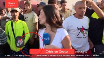 بالفيديو: مراسلة تتعرض للتحرش على الهواء مباشرة بالفيديو: مراسلة تتعرض للتحرش على الهواء مباشرة