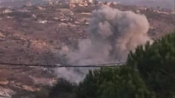 غارة استهدفت المنطقة الواقعة بين بلدتي حداثا وحاريص غارة استهدفت المنطقة الواقعة بين بلدتي حداثا وحاريص