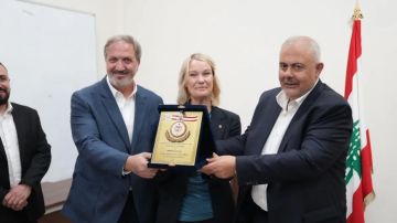 فوج إطفاء بيروت تسلم آليات هبة من مفوضية اللاجئين فوج إطفاء بيروت تسلم آليات هبة من مفوضية اللاجئين