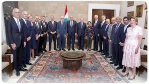 الرئيس عون لرئيس الجامعة الاميركية: الاستثمار في الإنسان والعلم يميز لبنان الرئيس عون لرئيس الجامعة الاميركية: الاستثمار في الإنسان والعلم يميز لبنان