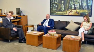 مخزومي التقى جعجع: سيادة لبنان ليست موضوع تفاوض مع الحزب مخزومي التقى جعجع: سيادة لبنان ليست موضوع تفاوض مع الحزب