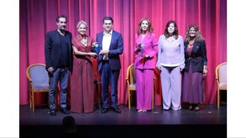مرقص رعى تكريم جمعية فيفتي فيفتي وأثنى على تسليط الضوء على مسيرات النساء وتجاربهن مرقص رعى تكريم جمعية فيفتي فيفتي وأثنى على تسليط الضوء على مسيرات النساء وتجاربهن