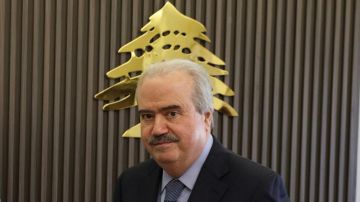 تخفيض الرسوم عن هذه المستوردات... جابر: خطوة لدعم الصناعيين اللبنانيين تخفيض الرسوم عن هذه المستوردات... جابر: خطوة لدعم الصناعيين اللبنانيين