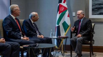 مؤتمر باريس ومصير اليونيفيل بين سلام والملك عبدالله مؤتمر باريس ومصير اليونيفيل بين سلام والملك عبدالله