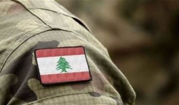 بعد سلب 40 ألف دولار وإصابة أمين مستودع.. مداهمات وتوقيفات في التبانة بعد سلب 40 ألف دولار وإصابة أمين مستودع.. مداهمات وتوقيفات في التبانة