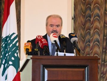 جابر: الموازنة ليست أرقاما إنها رؤية الحكومة والمطلوب أن تصبح أداة لقيادة التعافي وبناء الدولة جابر: الموازنة ليست أرقاما إنها رؤية الحكومة والمطلوب أن تصبح أداة لقيادة التعافي وبناء الدولة