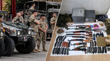 الجيش اللبناني اوقف لبنانيا وسوريا يتاجران بالاسلحة ! الجيش اللبناني اوقف لبنانيا وسوريا يتاجران بالاسلحة !