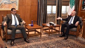 بري استقبل المدعي العام التمييزي ومجلس إدارة الضمان ورئيس مجلس الجنوب بري استقبل المدعي العام التمييزي ومجلس إدارة الضمان ورئيس مجلس الجنوب