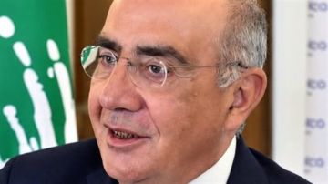 فارس سعيد: رئيس الجمهورية يقوم بدوره، وشجاع ولا يتراجع فارس سعيد: رئيس الجمهورية يقوم بدوره، وشجاع ولا يتراجع