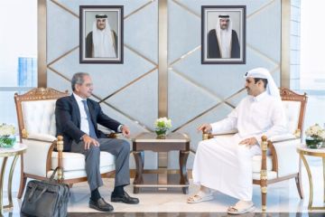 الصدي بحث مع وزير الدولة لشؤون الطاقة القطري سبل تطوير التعاون بين البلدين في مجال الطاقة الصدي بحث مع وزير الدولة لشؤون الطاقة القطري سبل تطوير التعاون بين البلدين في مجال الطاقة