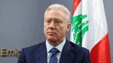 رجي يلتقي في هذه الأثناء بالبيت الأبيض نائب مستشار الأمن القومي الأميركي مايكل نيدهم رجي يلتقي في هذه الأثناء بالبيت الأبيض نائب مستشار الأمن القومي الأميركي مايكل نيدهم