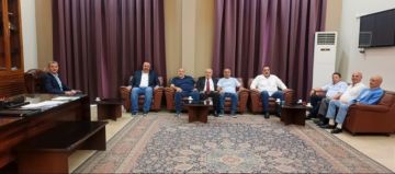محافظ البقاع عقد اجتماعا في سراي زحلة للبحث في استكمال مشروع الطاقة الشمسية لتأمين التيار الكهربائي محافظ البقاع عقد اجتماعا في سراي زحلة للبحث في استكمال مشروع الطاقة الشمسية لتأمين التيار الكهربائي
