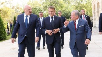 ملك الأردن: لتعزيز صمود الجيش اللبناني وتوليه زمام الأمور واعطائه الحرية لمعالجة بقية المسائل الداخلية ملك الأردن: لتعزيز صمود الجيش اللبناني وتوليه زمام الأمور واعطائه الحرية لمعالجة بقية المسائل الداخلية