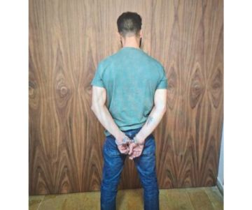 قوى الأمن: توقيف مطلوب أطلق النار على دورية لنا في الأوزاعي وأصاب عنصرين قوى الأمن: توقيف مطلوب أطلق النار على دورية لنا في الأوزاعي وأصاب عنصرين