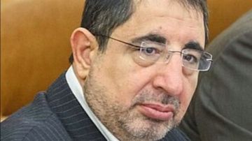 حسين الحاج حسن: بغض النظر عن أخطائنا كحزب... نحن ما رح ننكسر لا إلكم ولا لغيركم حسين الحاج حسن: بغض النظر عن أخطائنا كحزب... نحن ما رح ننكسر لا إلكم ولا لغيركم