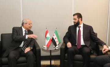 سلام بعد لقاء الشرع: نعمل على فتح صفحة جديدة مع سوريا قائمة على الثقة والمصالح المشتركة وبحثنا في مراجعة الاتفاقيات السابقة سلام بعد لقاء الشرع: نعمل على فتح صفحة جديدة مع سوريا قائمة على الثقة والمصالح المشتركة وبحثنا في مراجعة الاتفاقيات السابقة