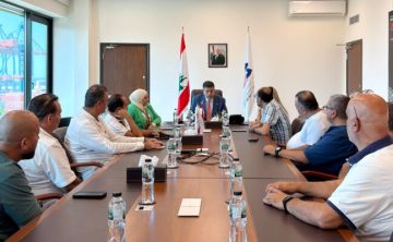 فوز لائحة العائلة المرفئية في انتخابات نقابة موظفي وعمال مرفأ بيروت فوز لائحة العائلة المرفئية في انتخابات نقابة موظفي وعمال مرفأ بيروت
