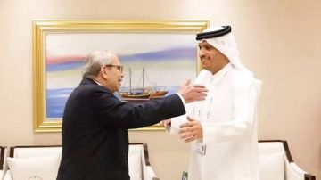 اتصال بين رئيسي حكومة قطر ولبنان... وهذا ما بحثاه اتصال بين رئيسي حكومة قطر ولبنان... وهذا ما بحثاه