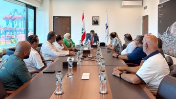 انتخابات نقابة موظفي وعمال مرفأ بيروت تنتهي بفوز هذه اللائحة انتخابات نقابة موظفي وعمال مرفأ بيروت تنتهي بفوز هذه اللائحة