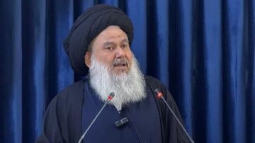 إمام جمعة بغداد ينتقد حظر الطيران الإيراني ويدعو القوى السياسية العراقية إلى التعامل مع واشنطن من موقع العزة لا الخضوع إمام جمعة بغداد ينتقد حظر الطيران الإيراني ويدعو القوى السياسية العراقية إلى التعامل مع واشنطن من موقع العزة لا الخضوع