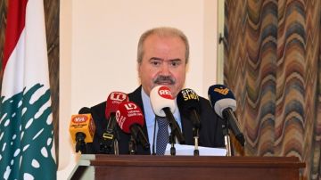 جابر: الموازنة ليست أرقاما إنها هي رؤية الحكومة جابر: الموازنة ليست أرقاما إنها هي رؤية الحكومة