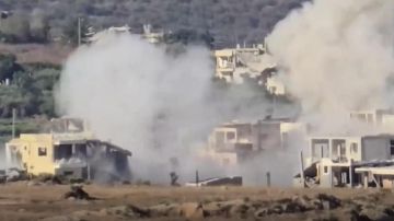 بالفيديو: غالونات متفجرة فوق المنصوري! بالفيديو: غالونات متفجرة فوق المنصوري!