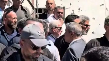 جولة للسفير الأميركي في الجنوب جولة للسفير الأميركي في الجنوب
