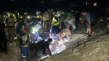العدو الإسرائيلي يصعد عدوانه على لبنان.. شهداء وجرحى بسلسلة غارات معادية على الجنوب والبقاع الغربي ليلا العدو الإسرائيلي يصعد عدوانه على لبنان.. شهداء وجرحى بسلسلة غارات معادية على الجنوب والبقاع الغربي ليلا