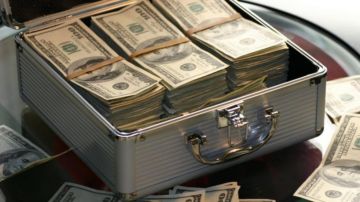 اختفاء خزنة تقدر محتوياتها بـ3 ملايين من فيلا اختفاء خزنة تقدر محتوياتها بـ3 ملايين من فيلا