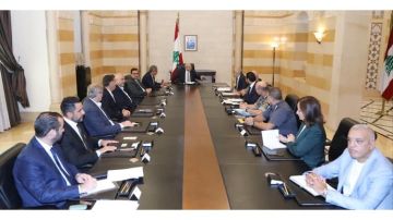 سلام ترأس اجتماعا حضره قباني والنفي وزيدان وعبود بحث في تطوير مرفأ بيروت والنقل العام في العاصمة