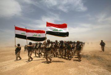 العراق يقذف كرة النار... لماذا أرجئ حصر السلاح؟ العراق يقذف كرة النار... لماذا أرجئ حصر السلاح؟