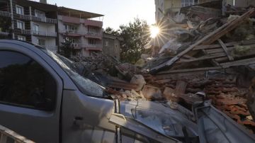 زلزال بقوة 5.4 درجات يضرب سوريا وتركيا زلزال بقوة 5.4 درجات يضرب سوريا وتركيا