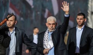 كواليس مثيرة عن السنوار.. ماذا حصل قبل هجوم 7 تشرين الأول؟ كواليس مثيرة عن السنوار.. ماذا حصل قبل هجوم 7 تشرين الأول؟