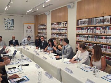 فنيانوس ممثلا فرنجيه في ندوة حول حماية الأطفال من استخدام وسائل التواصل الاجتماع: القانون الذي تقدم به النائب طوني فرنجيه يهدف إلى حماية الأطفال ومنع استغلالهم فنيانوس ممثلا فرنجيه في ندوة حول حماية الأطفال من استخدام وسائل التواصل الاجتماع: القانون الذي تقدم به النائب طوني فرنجيه يهدف إلى حماية الأطفال ومنع استغلالهم